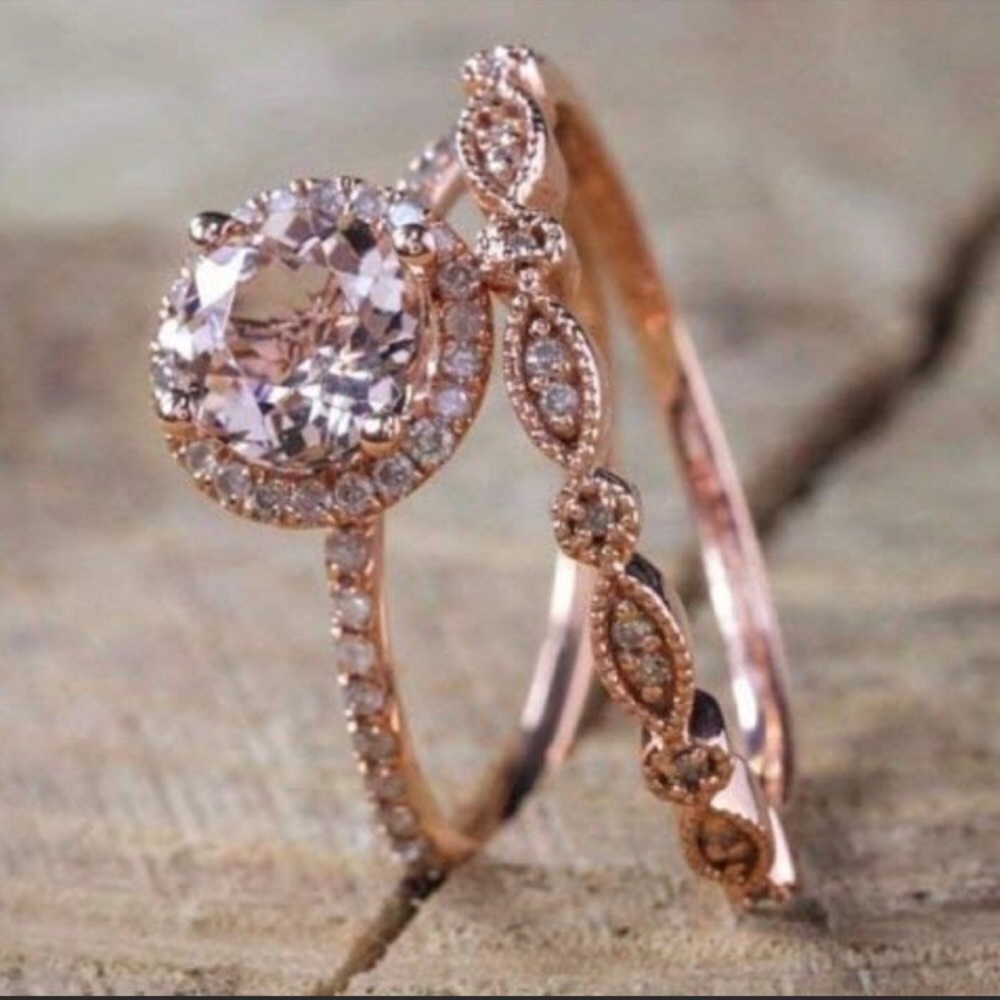 Antique beautiful Rose Gold Ring